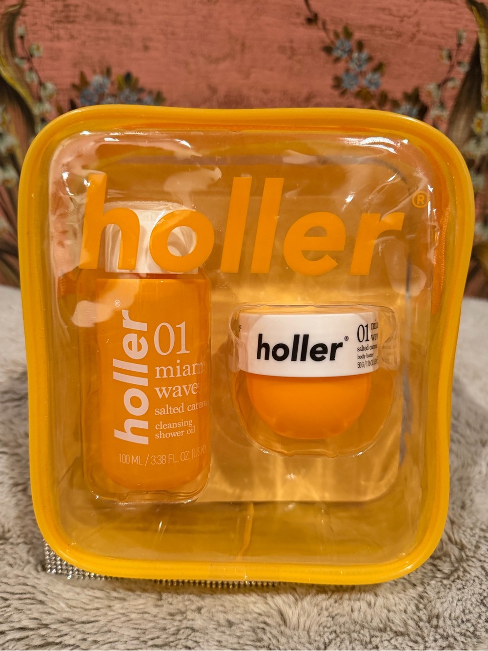 Holler Miami Wave Salted Caramel Shower Gel & Body Butter Set